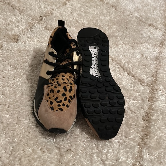 Steve Madden Sneaker, Leopard - Picture 4 of 5